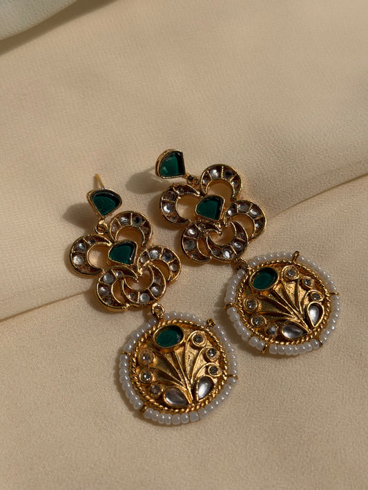 ~EMERALD MUSE KUNDAN EARRINGS~