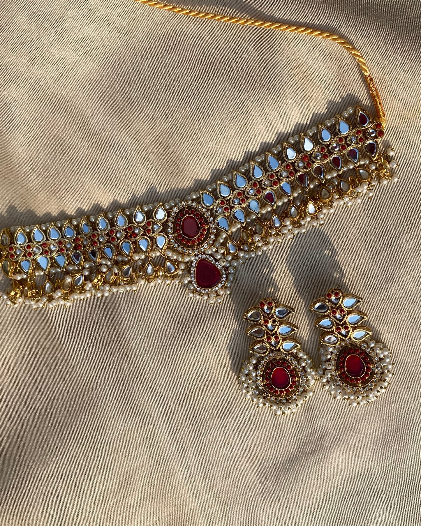 ~ZAREEN KUNDAN NECKLACE SET~