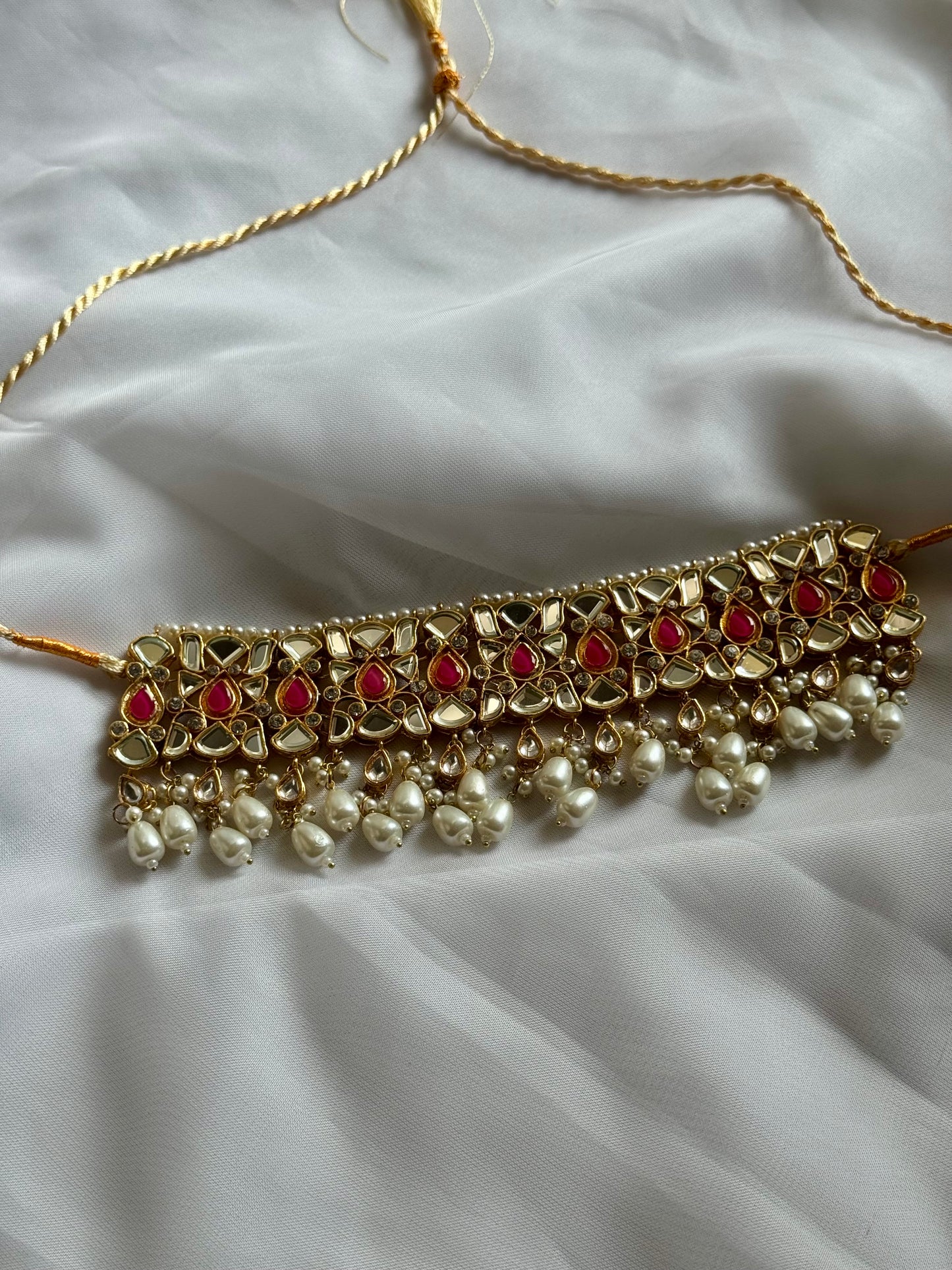 ~JEHAAN KUNDAN CHOKER SET IN PINK AND KUNDAN~