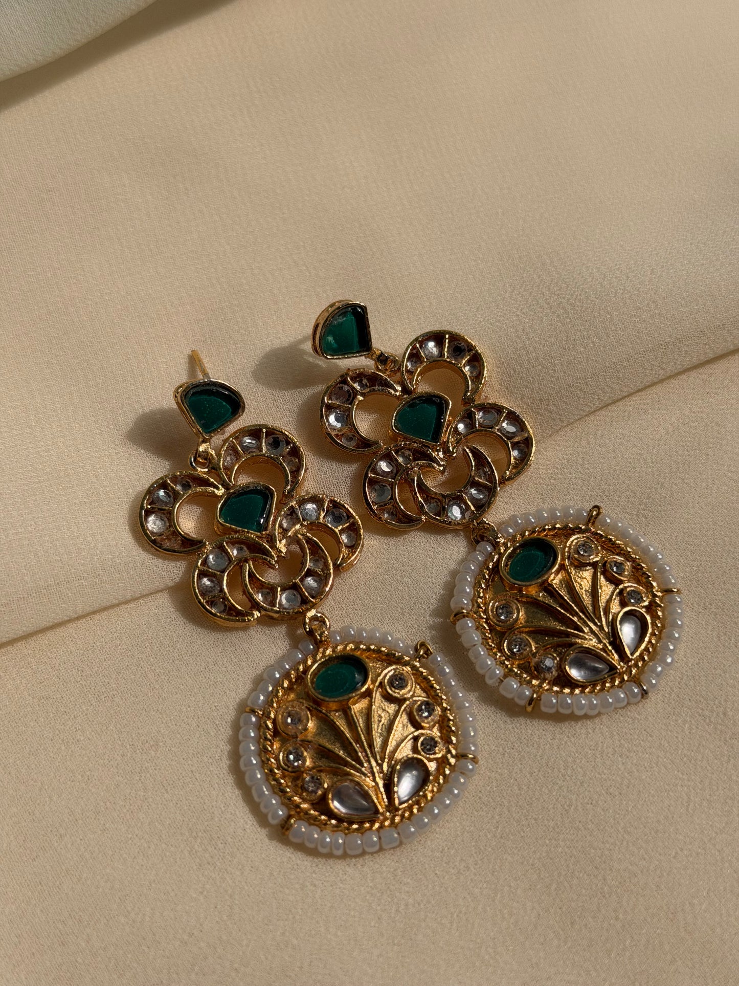 ~EMERALD MUSE KUNDAN EARRINGS~