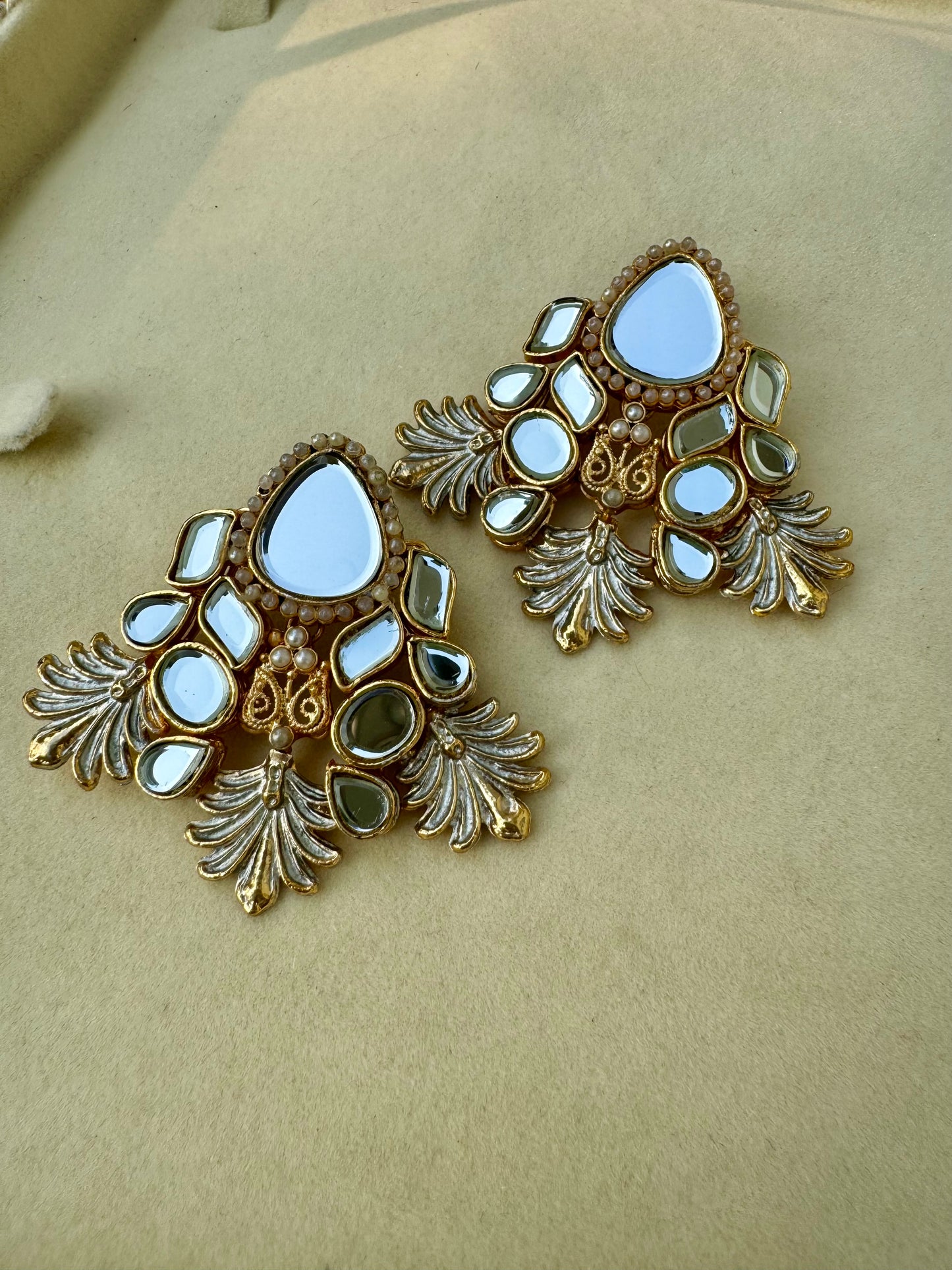 ~MIRHA EARRINGS~