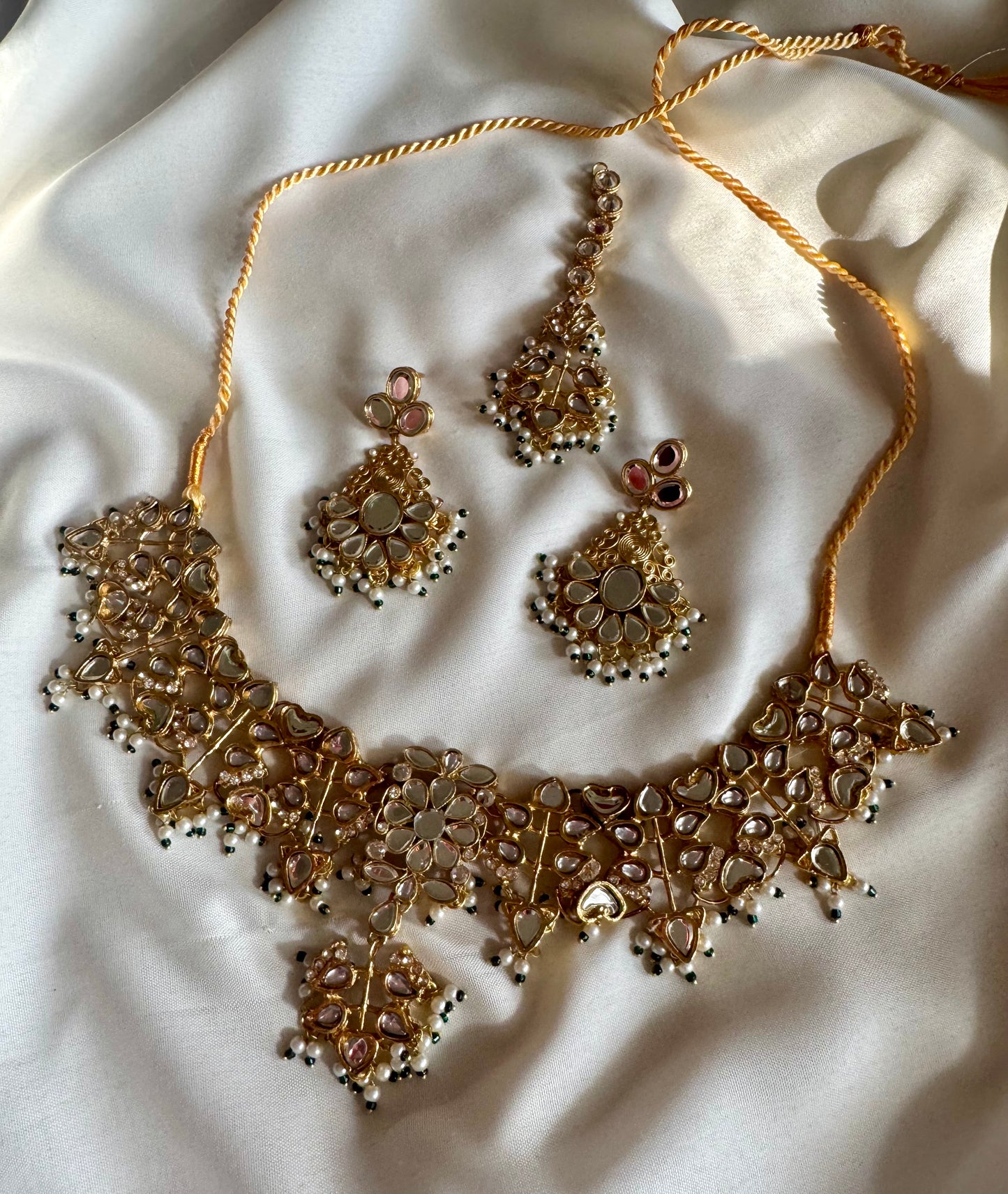 ~ELORA KUNDAN SET~