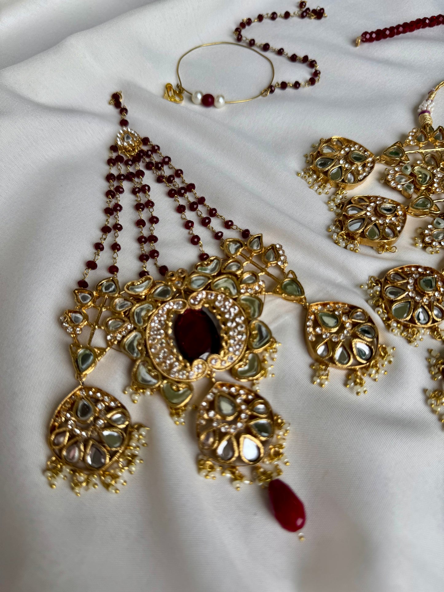 ~MEHER GUL KUNDAN AND RUBY BRIDAL SET~