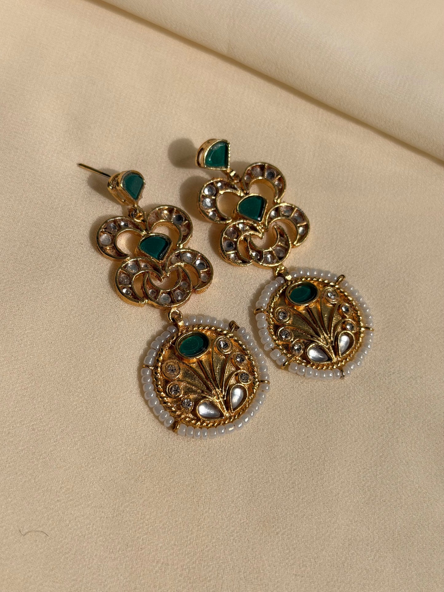 ~EMERALD MUSE KUNDAN EARRINGS~