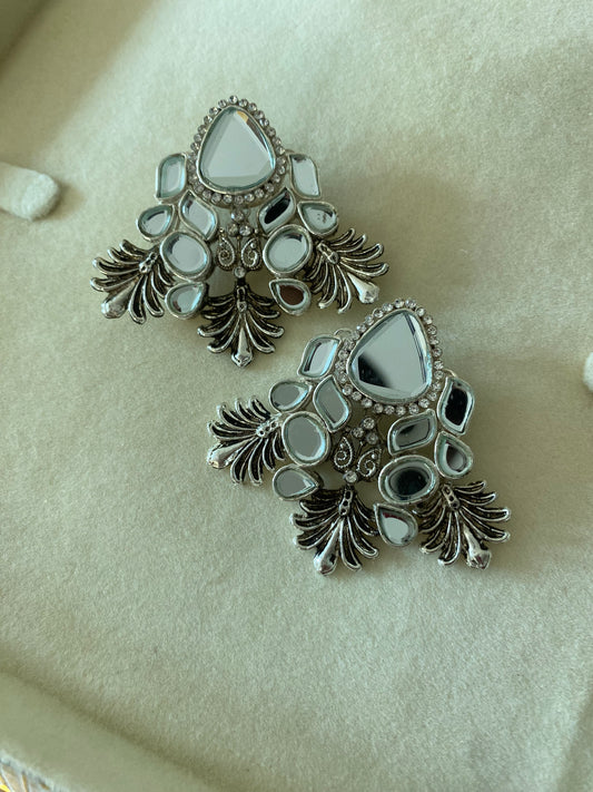 ~MIRHA EARRINGS~