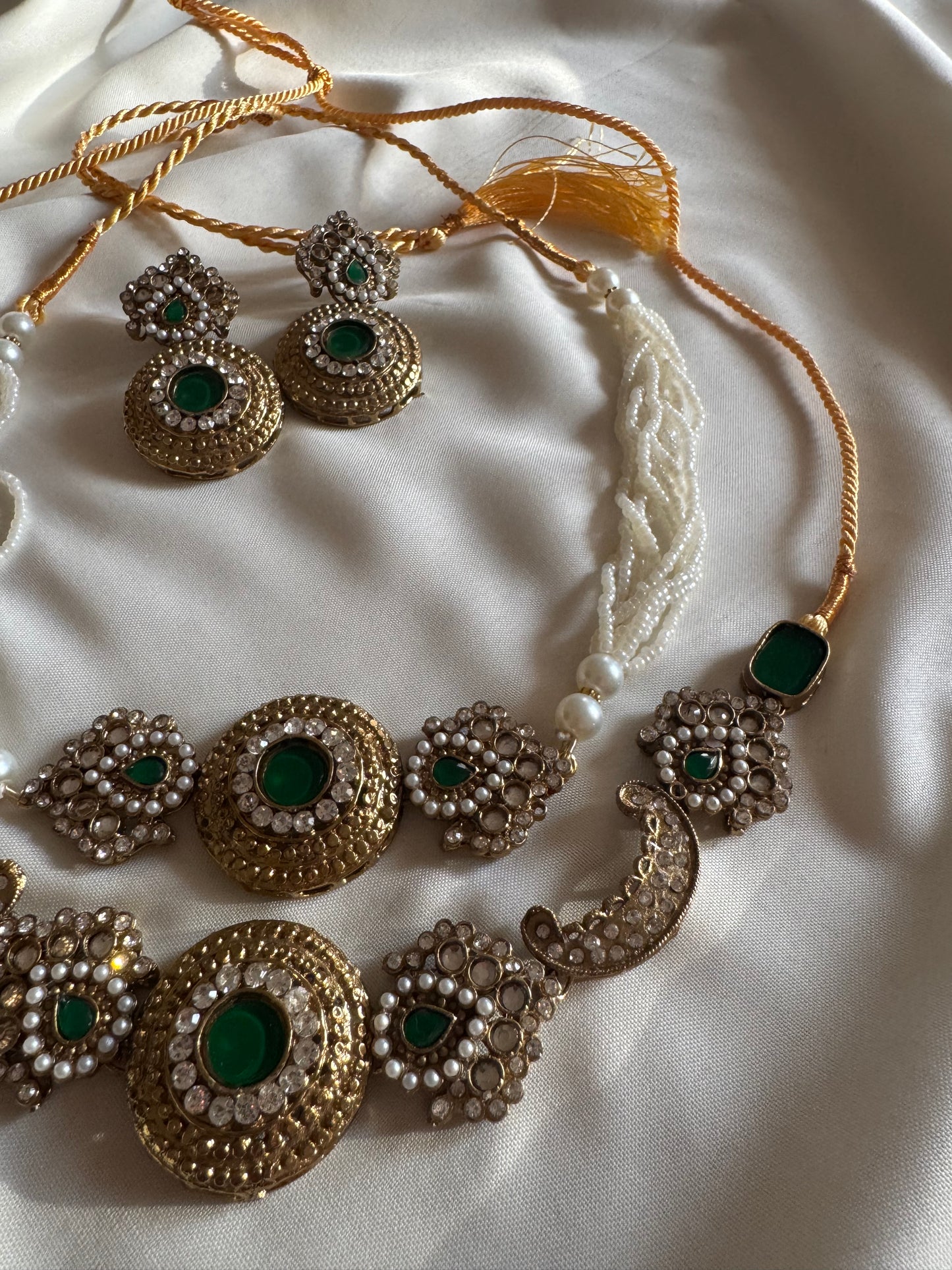 ~JAHAAN-ARA NECKLACE SET~