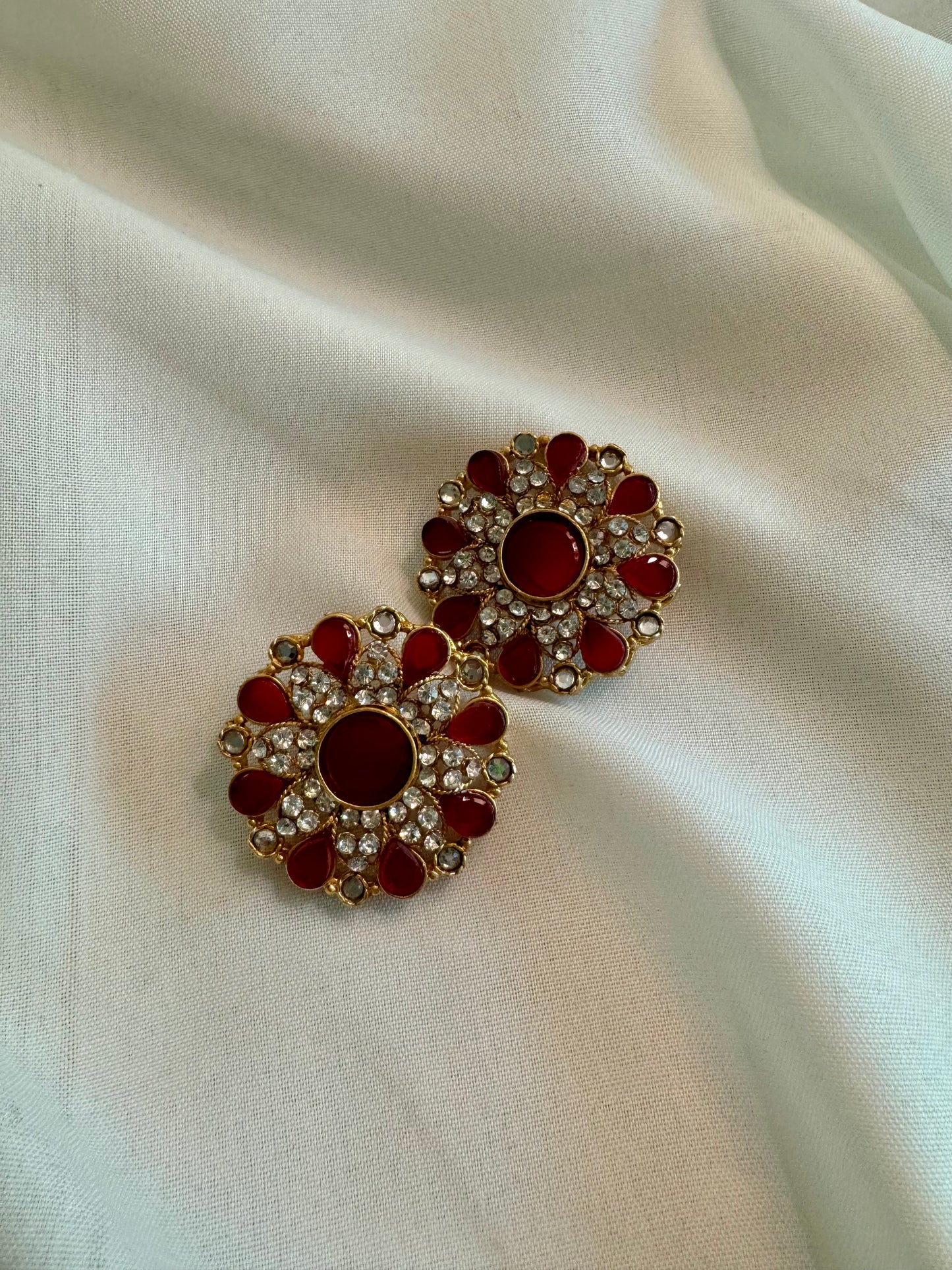 ~PEARLA EARRINGS IN RED~