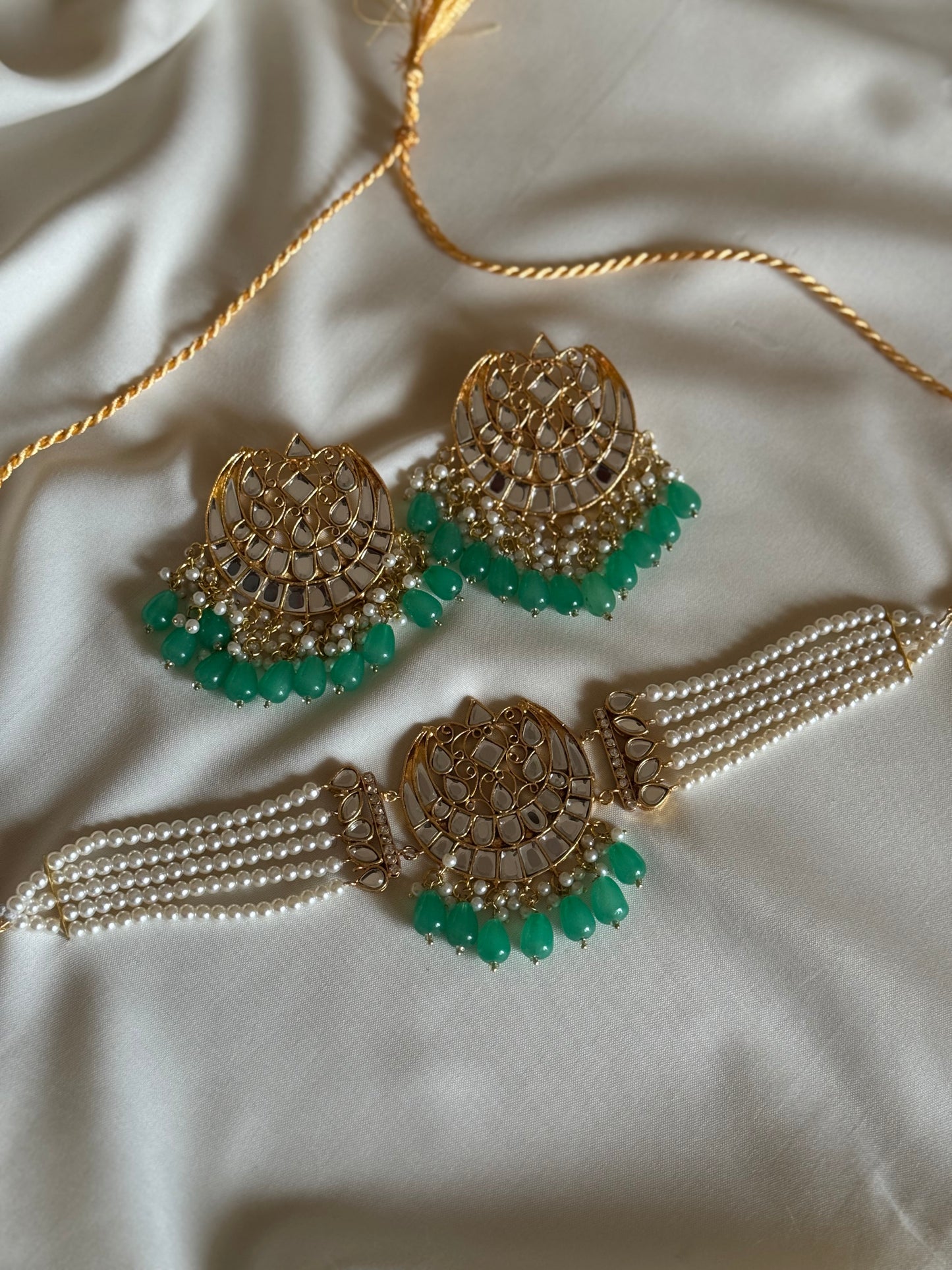~RANGREZ KUNDAN CHOKER SET~