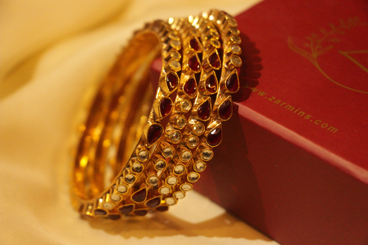 ~FARSHI BANGLES~